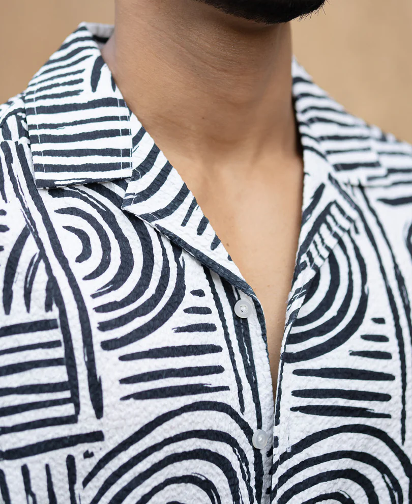 Black Abstract Lines Printed Shirt - Image 4