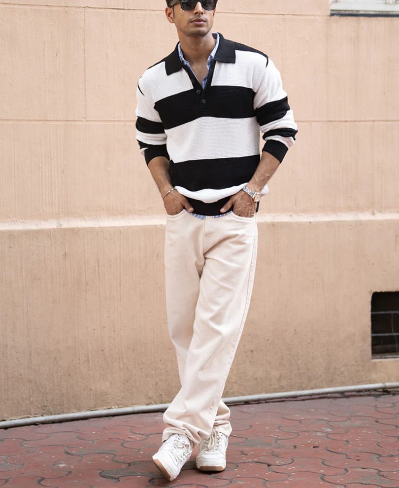 Black And White Knit Sweatshirt - Image 7