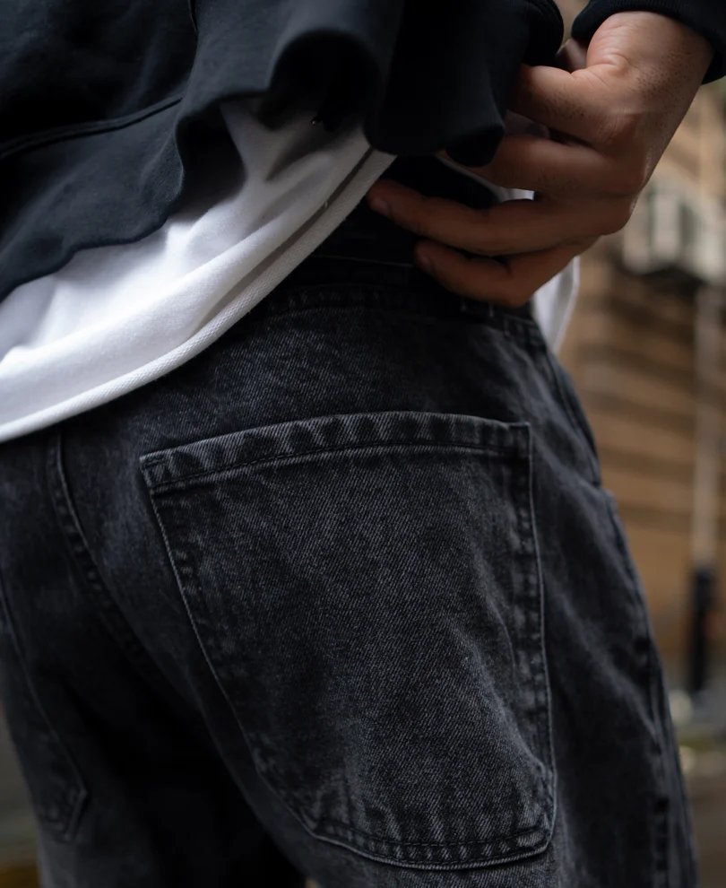 Black Carbon Wash Baggy Fit Denim Jeans - Image 4
