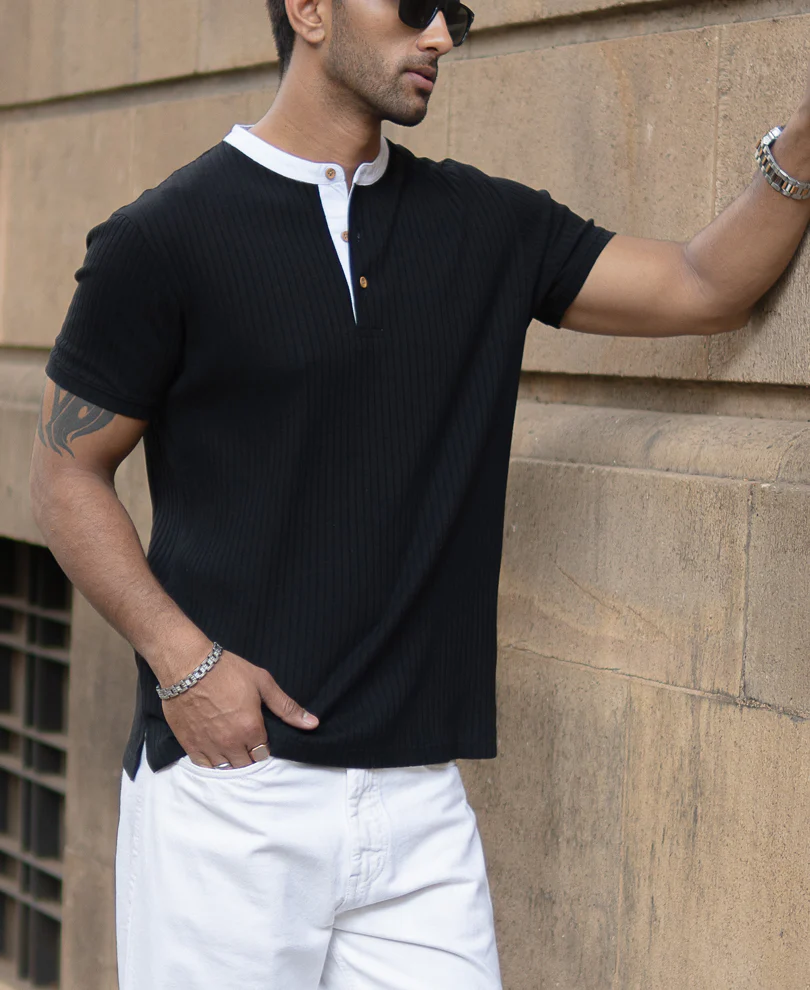 Black Contrast Collar Henley T-Shirt - Image 2