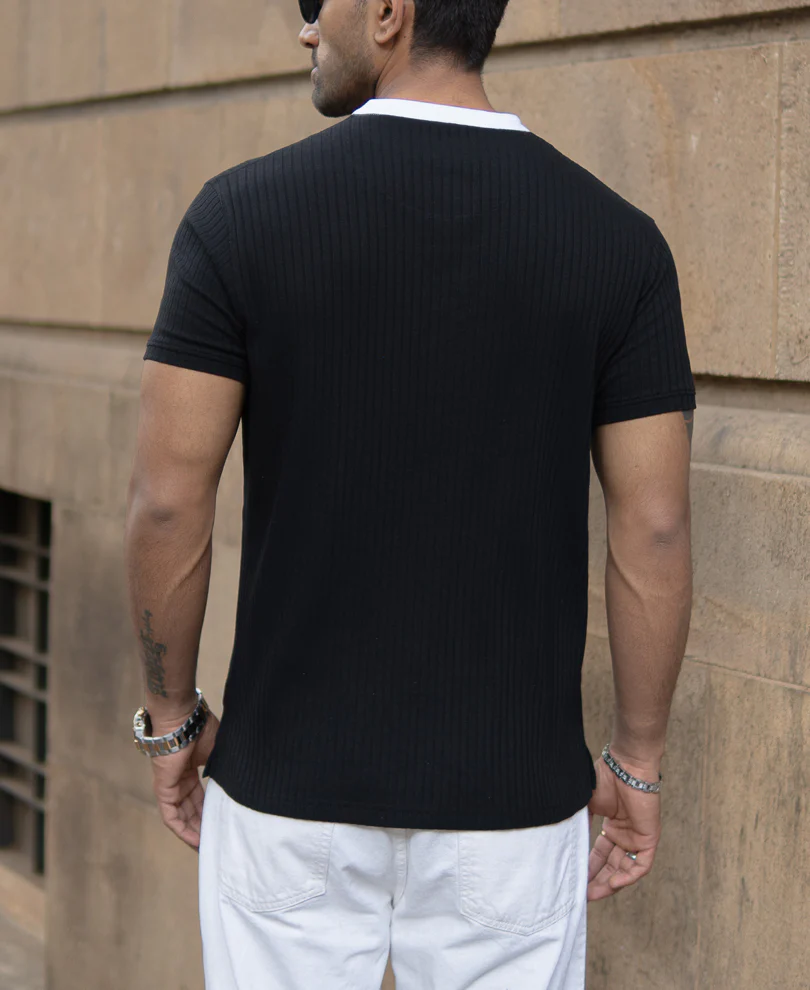 Black Contrast Collar Henley T-Shirt - Image 5