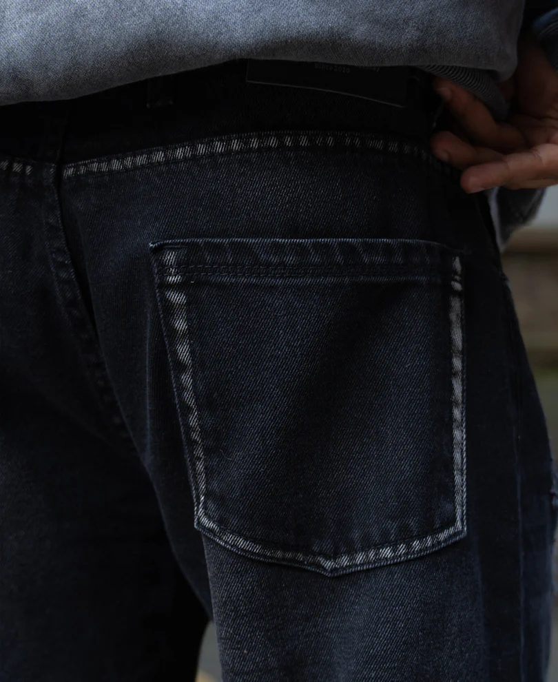 Black Distress Baggy Jeans - Image 6