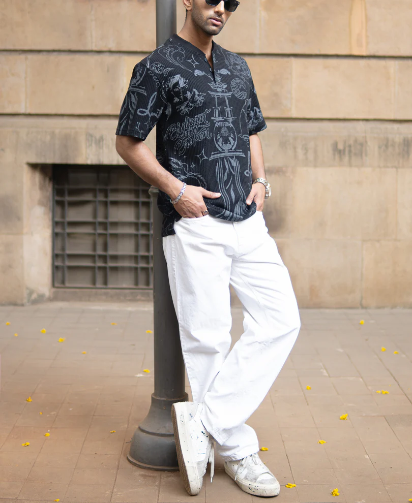 Black Japanese Print Henley T-Shirt - Image 6