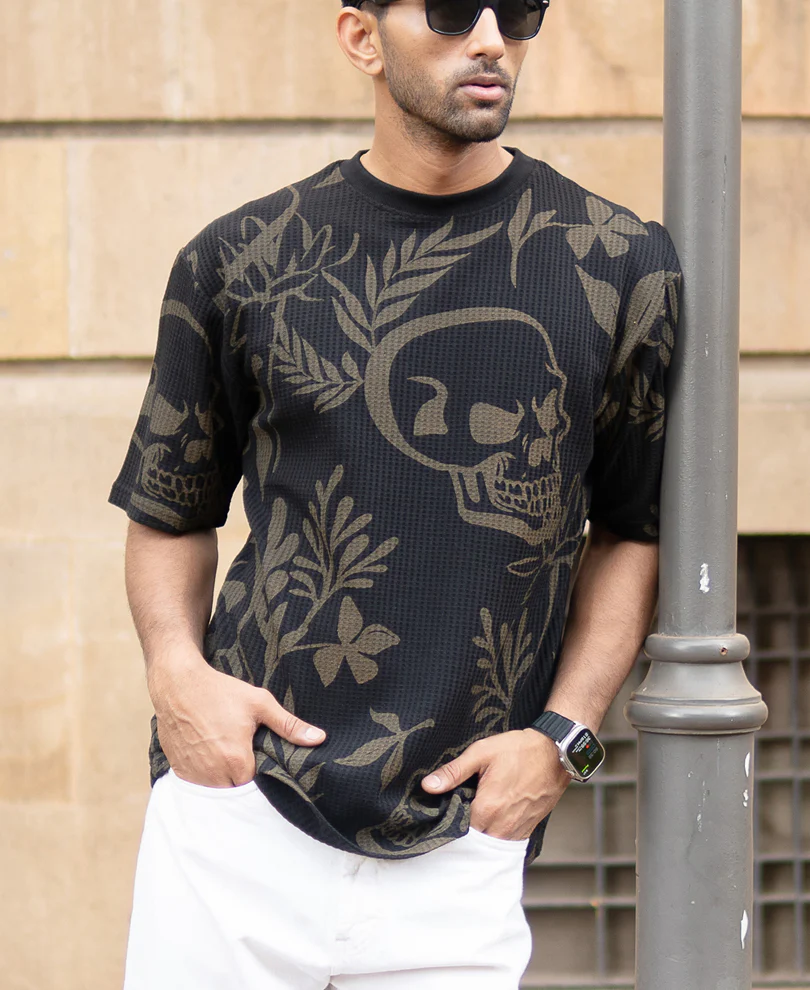 Black Skull Print T-Shirt - Image 2