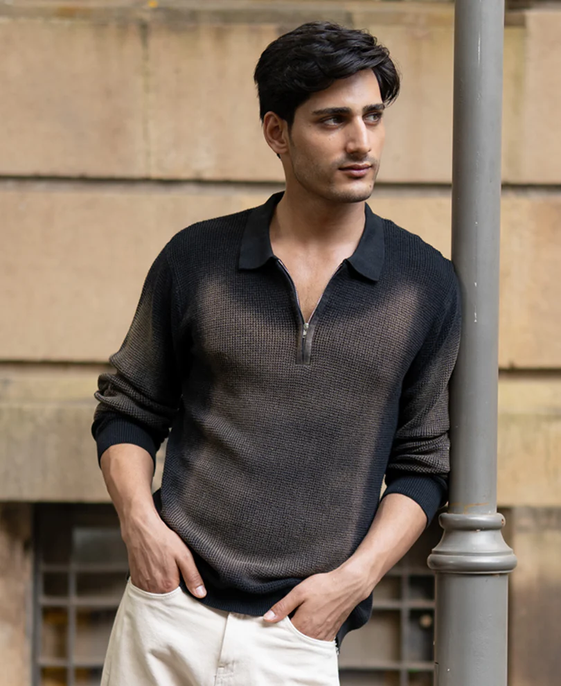 Black Sprayed Zipper Neck Sweater - Image 2