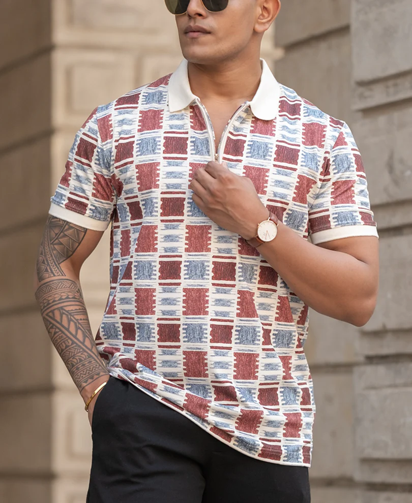 Geometric Print Polo T-Shirt Regular Fit - Image 4