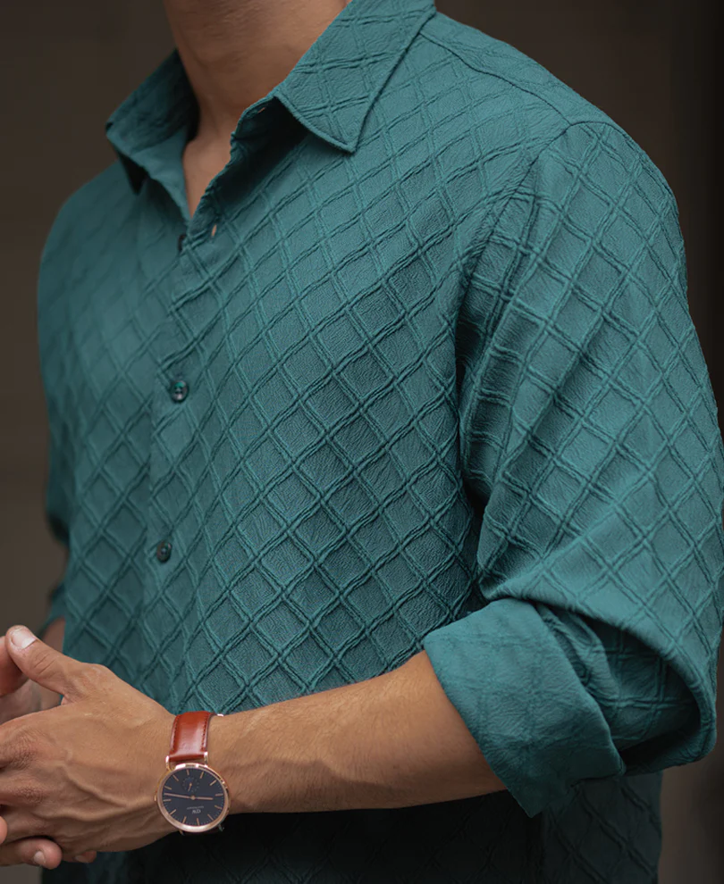 Green Plain Structured Regular Fit Full Sleeves Shirt