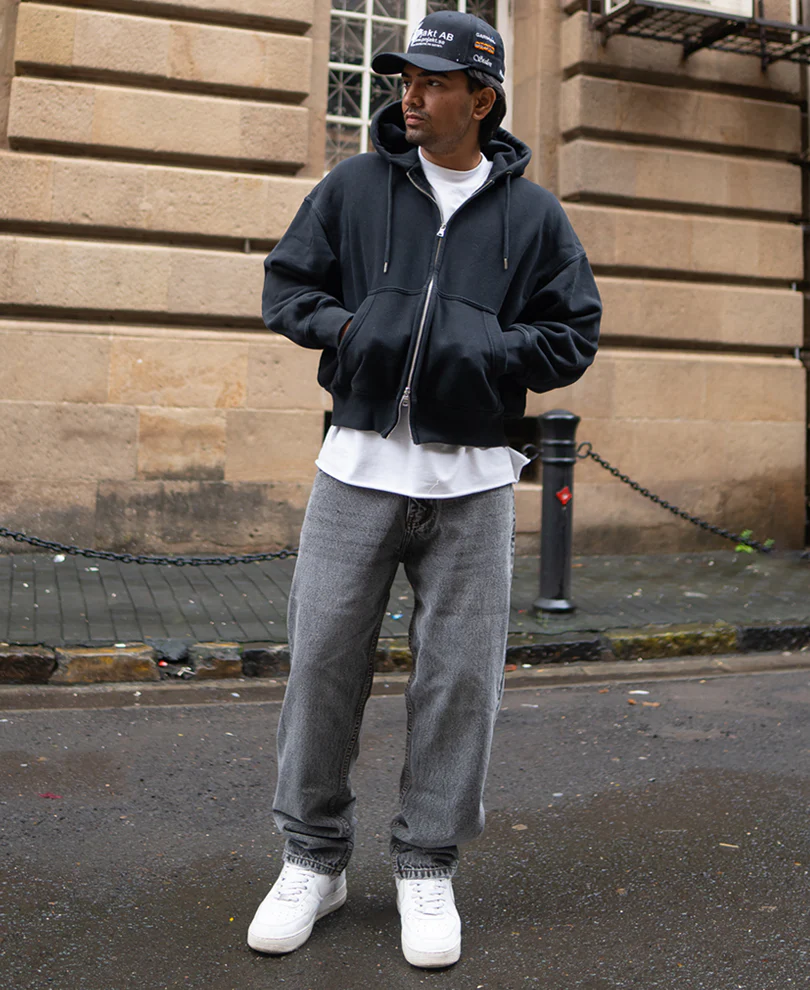 Light Carbon Black Baggy Fit Denim Jeans - Image 6