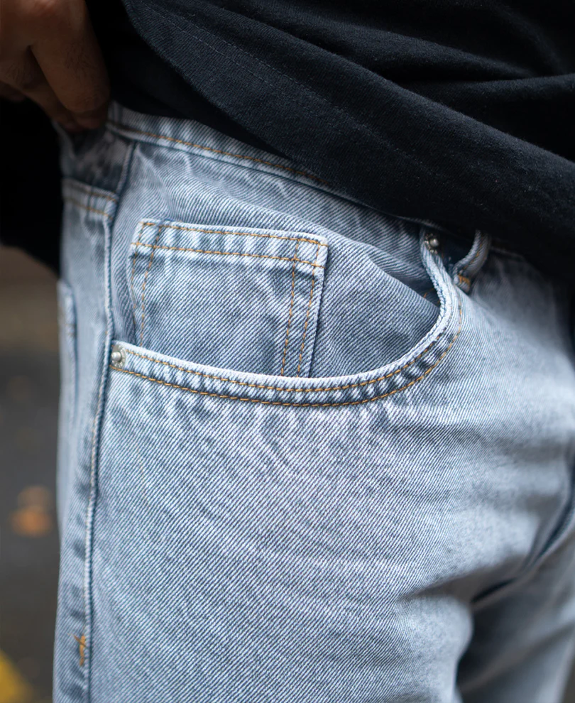 Light Grey Baggy Fit Jeans - Image 5