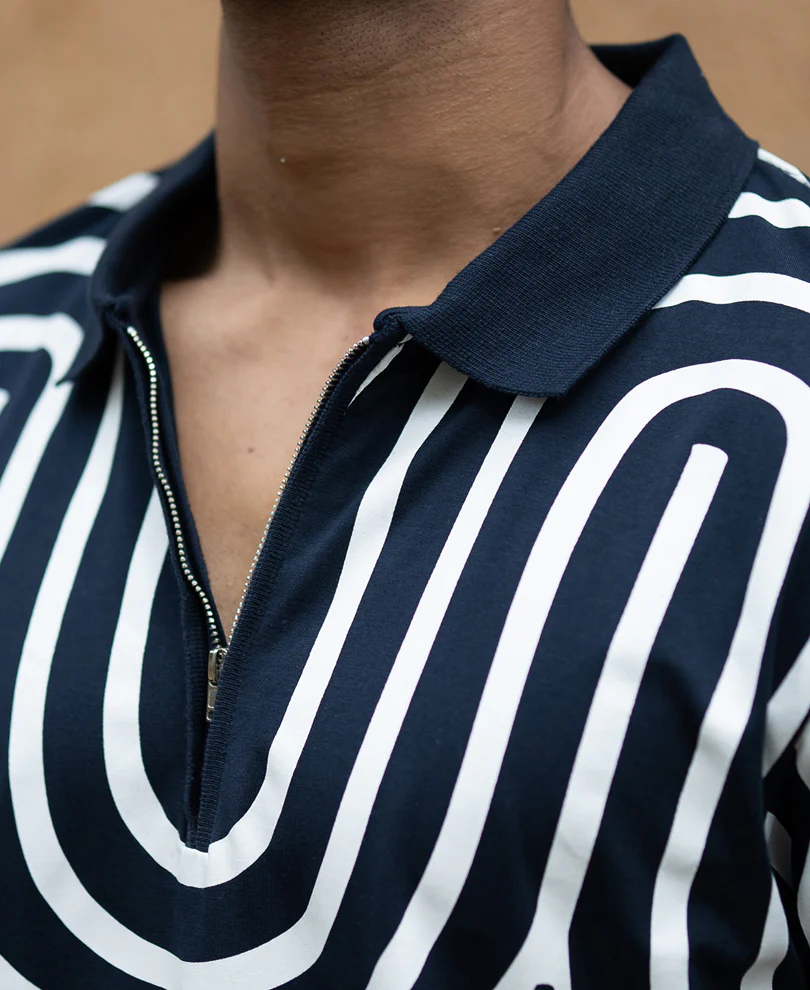Navy Lightweight Printed T-Shirt - Image 4