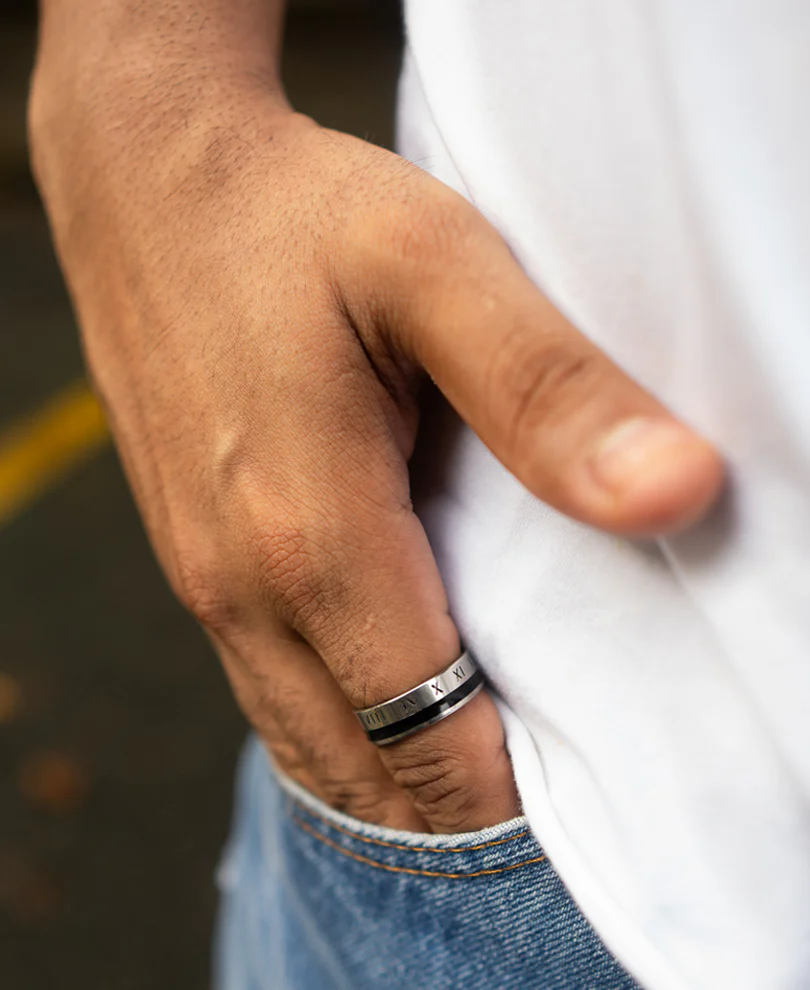 Sliver Roman Designâ Ring - Image 2