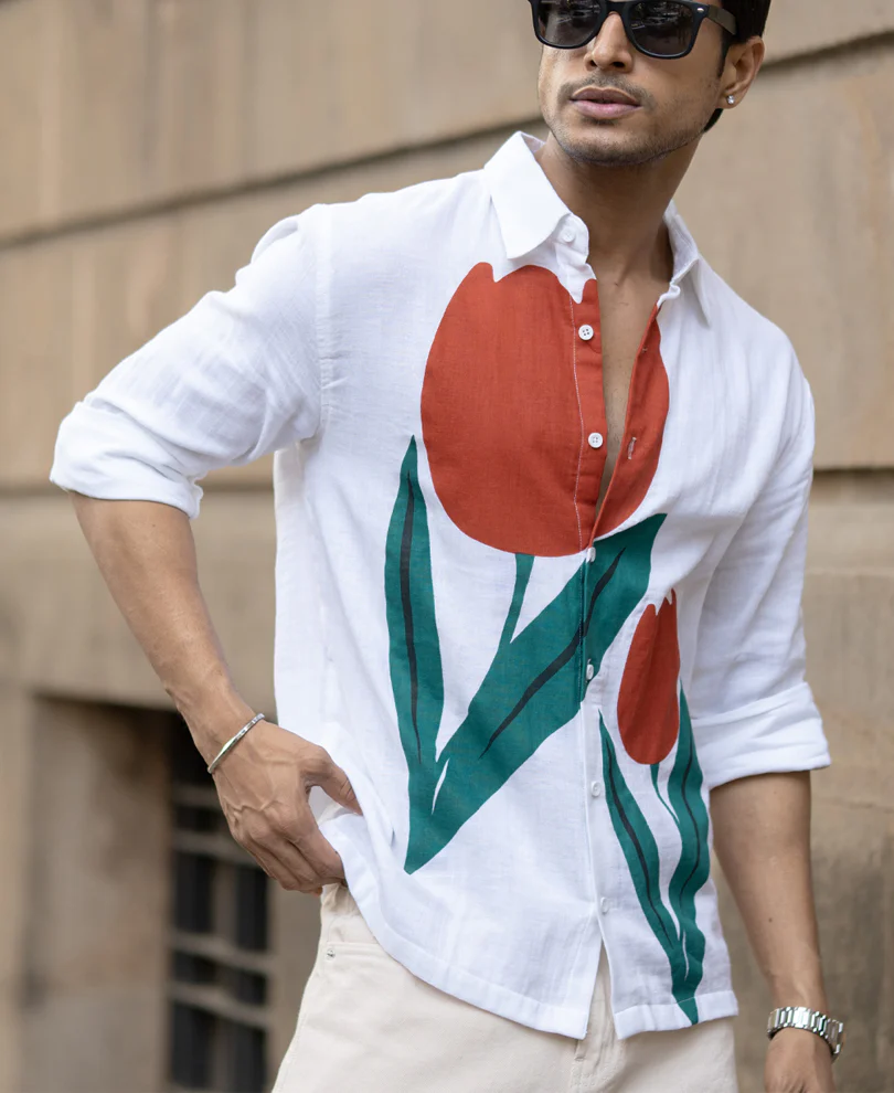 Tulip Print Lightweight Shirt - Image 3
