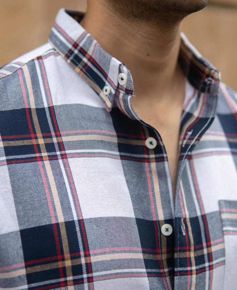White Checks Shirt With Pocket - Image 3