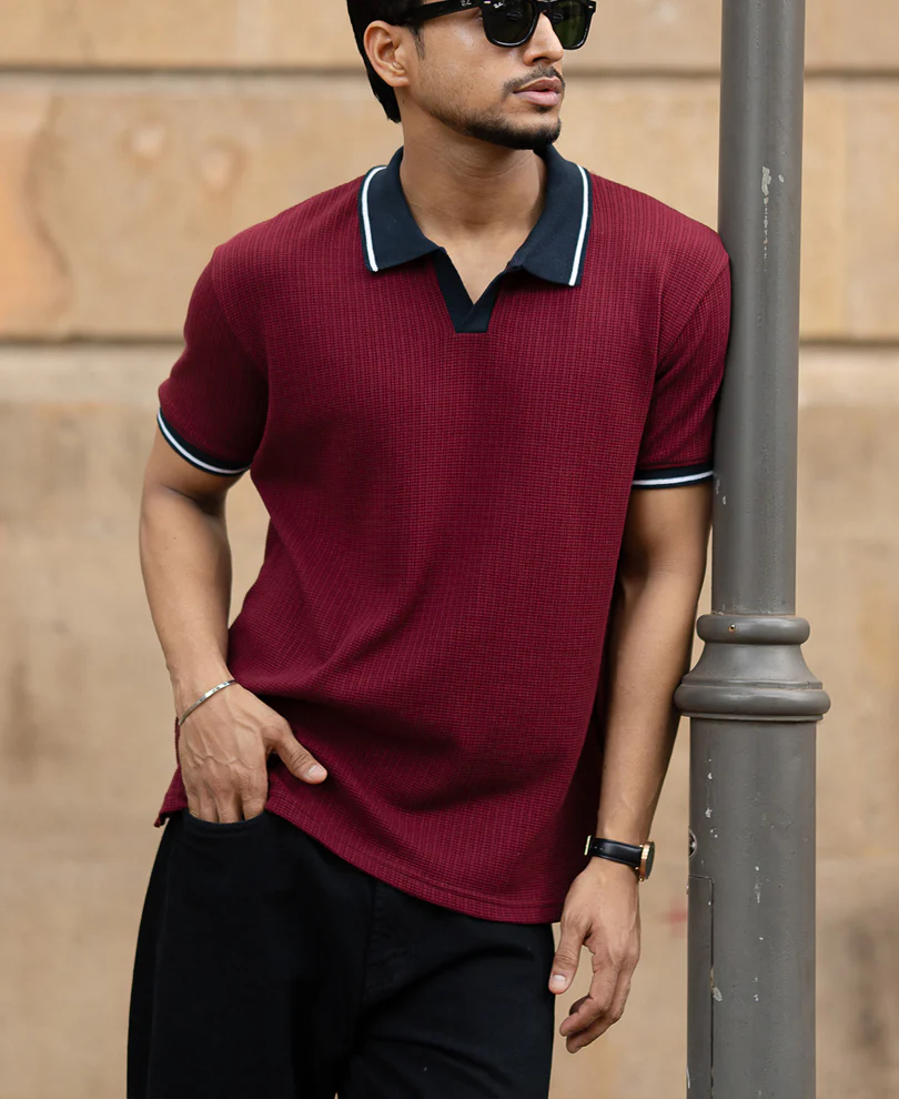 Wine Contrast Collar T-Shirt - Image 2